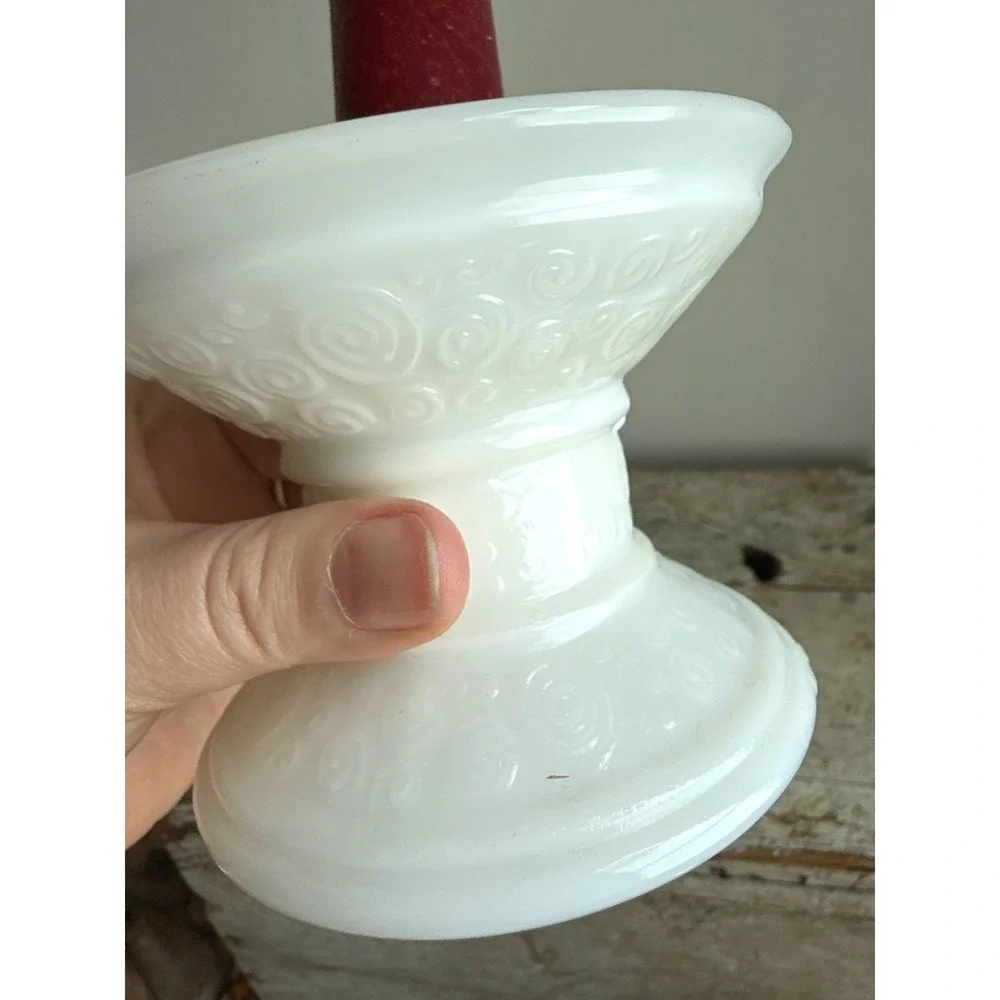 N/A vintage white